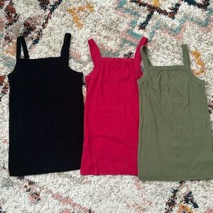 SET OF 3 Old Navy Slim-Fit Square-Neck Rib-Knit
Tank Size Medium